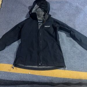 Marmot minimalist Gore-Tex rain jacket